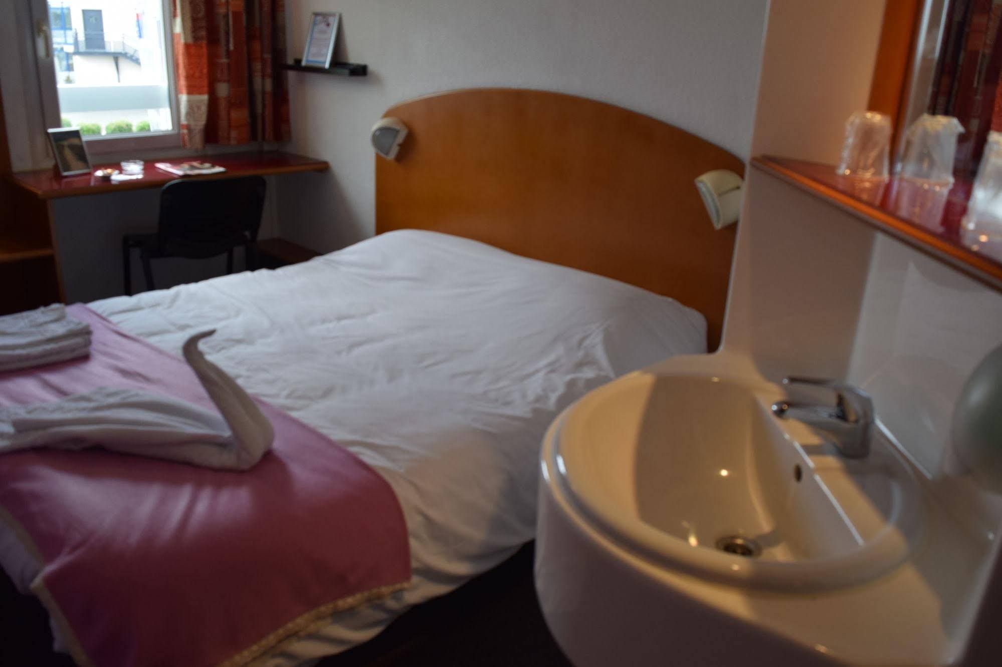 Quick Palace Saint Brieuc Tregueux エクステリア 写真